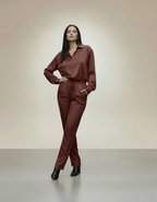 Ensemble ÉCLAT – Ensemble chic satin effet cuir, coupe droite