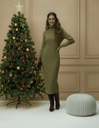 Robe Pull Longue Femme – Maille Torsadée & Col Roulé (Coupe Chic et Chaude)