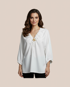 Blouse blanc  Décolleté Froncé avec Broche Étoile – Pièce Unique