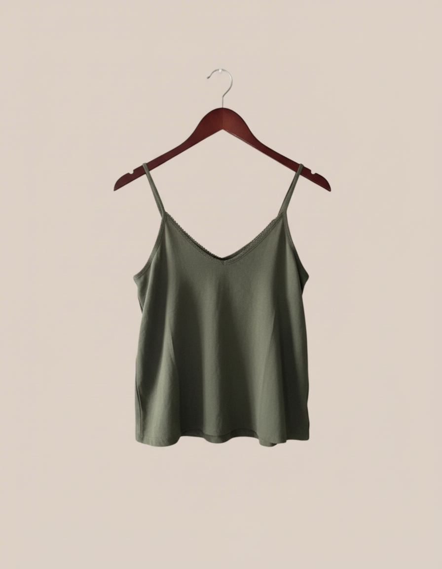 Débardeur Fluide Kaki – Bretelles Fines, Coupe Ample & Confort