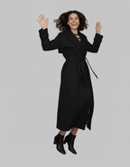 Manteau Clémence – Long, Ceinturé et Élégance Intemporelle